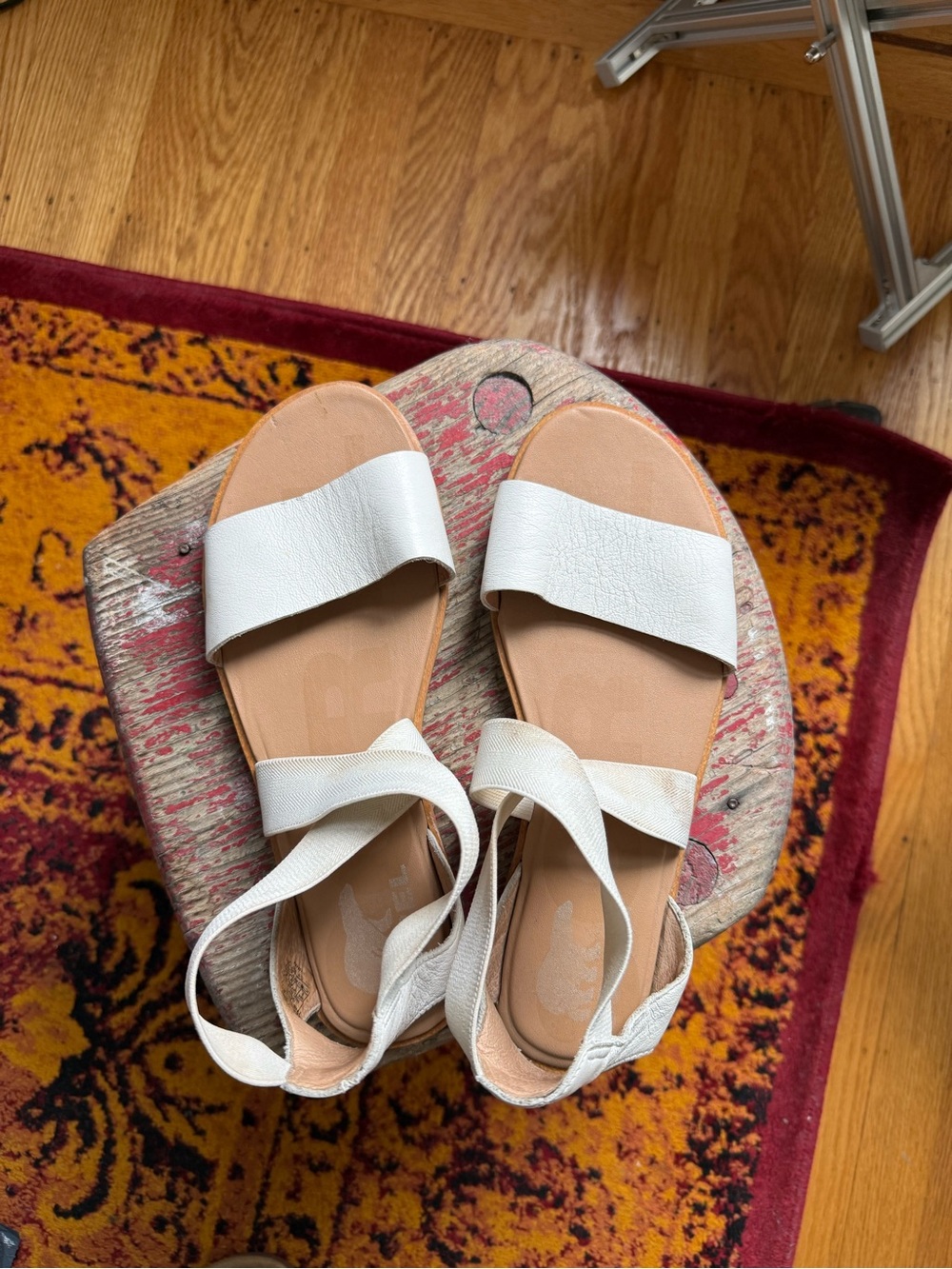 Sorel Ella II, White Leather Cross Strap Sandals